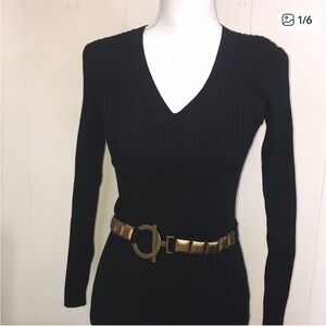 NWT incredibly flattering Tracy M Black Knit Sweater with Gold Accents, Sz Small